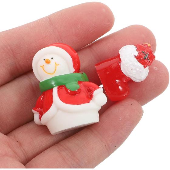 Amosfun 18pcs Christmas Miniature Decorations Mini Santa Snowman Figurine Xmas Fairy Garden Accessories Winter Holiday Party Favors Centerpieces