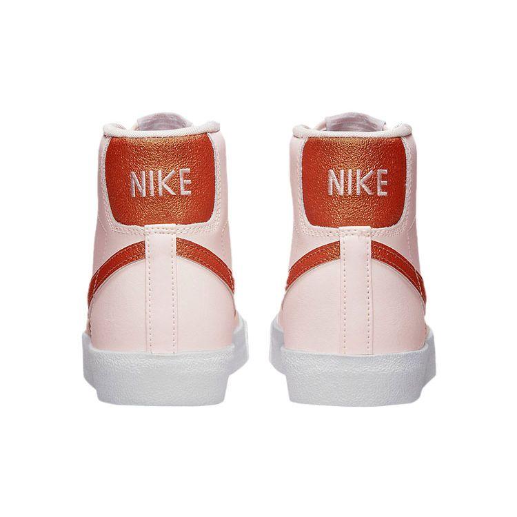 Nike Zapatillas para Mujer Blazer Mid 77 Essential Rosa Cobre Metálico Rosa Claro-Suave Blanco DQ7574-600