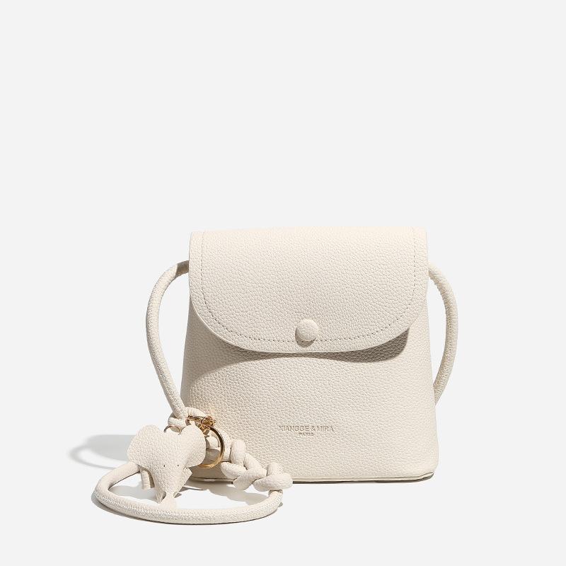 

New shoulder bag women s niche urban simple messenger bag fashionable and cute small square bag women s bag белый