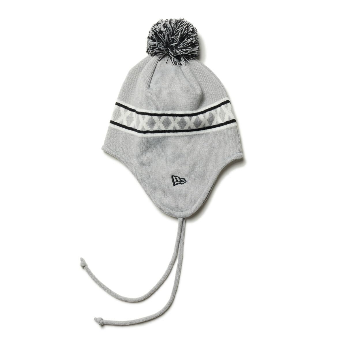 

[New Era] Вязаная шапка с помпоном и ушками, светло-серая, БЕСПЛАТНАЯ ВЯЗАНАЯ ЛИНИЯ ДЛЯ УШЕЙ LGRY BLK