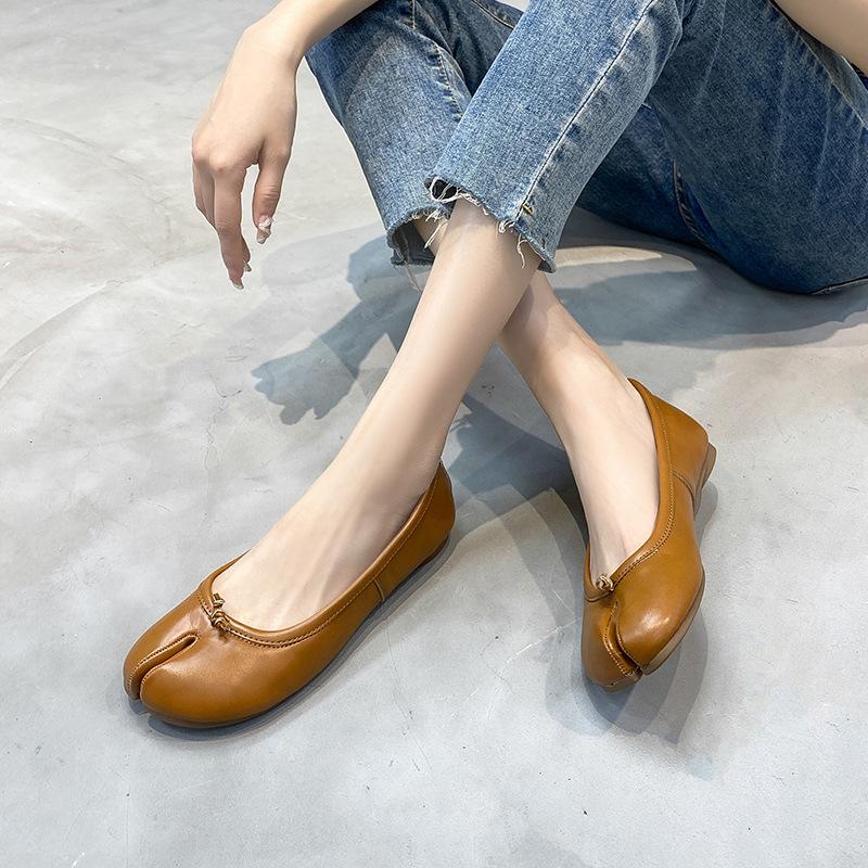 Ballet Shoes Flat-sole Split-toe Shoes New Horseshoe Shoes Pig Trotter Shoes Asige Same Style Single Shoe
