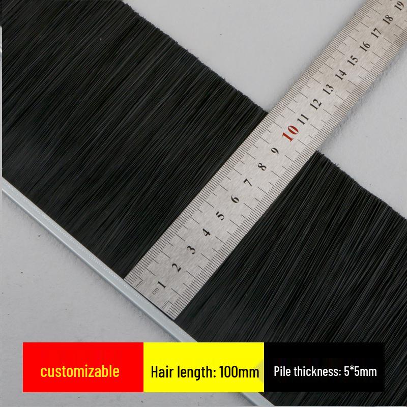 Braune kundenspezifische Nylonborstenbürste für staubdichte Abdichtung und Drehtüren