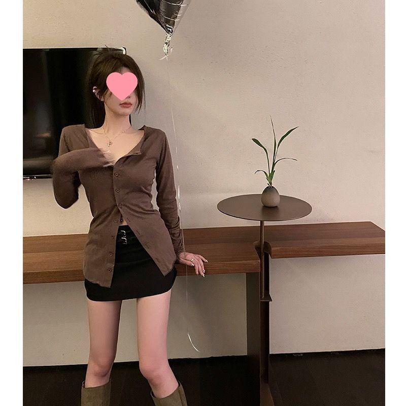 Chic Sweet & Spicy Plus Size Slimming Top for Women - Autumn Niche Design