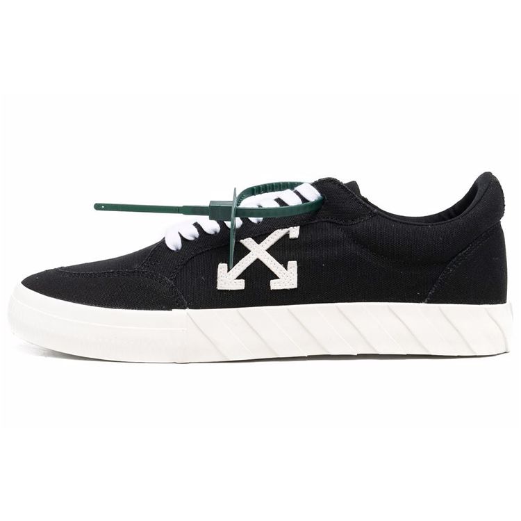 

Off-White Vulc Sneaker Black White Men Sneakers OMIA085C99FAB002-1001 40