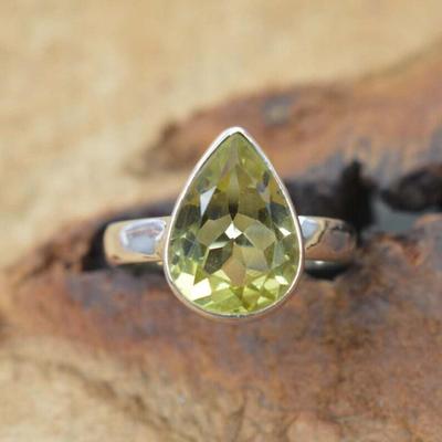 Sitronkvartsring, håndlaget ring, edelstensring, pærering, solid ring, erklæringsring, bezelring, bursdagsgave