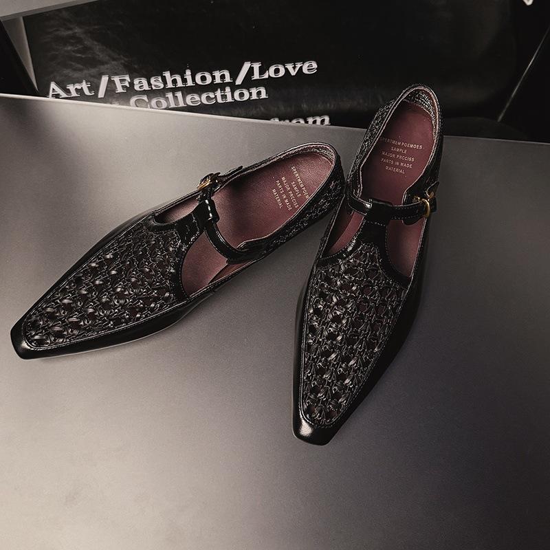 Hollow sandals woven low heel 2025 T-strap Mary Jane shoes women's new leather soft sole versatile thick heel single shoes