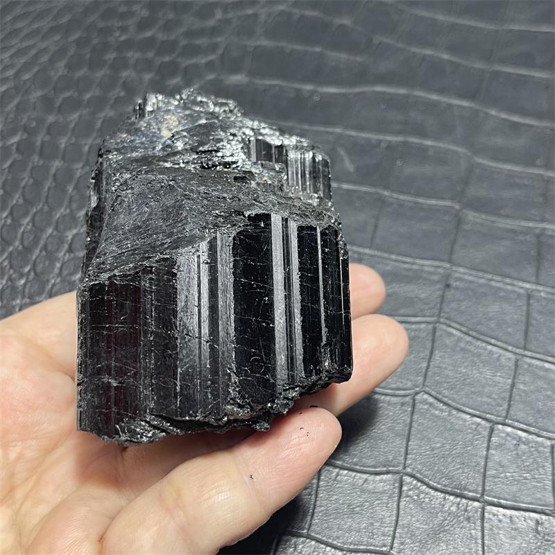 Natural Raw Stone Black Tourmaline With Clear Quartz Mineral Specimen Quartz Crystal Healing Teaching Collection Home Decor Gift