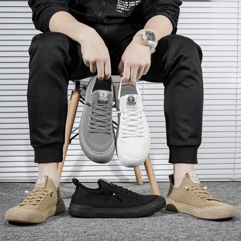 Men's Shoes Spring/Summer Breathable Soft Sole Mesh Sock Shoes Fashion Casual Fashion Shoes Flying Woven One Foot Pedal Shoes