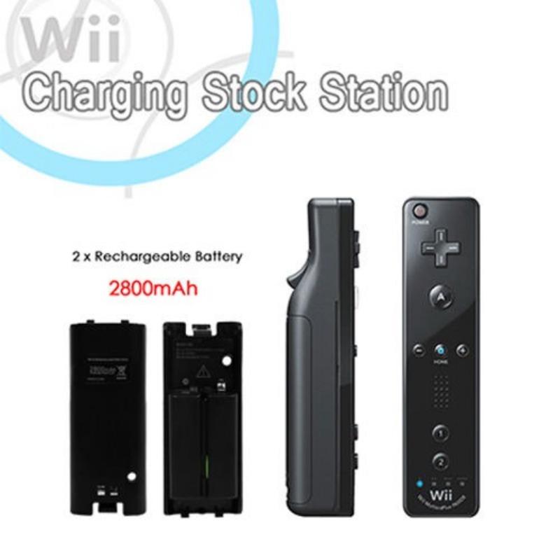 Dual Remote Charging Dock Station and 2 Rechargeable Batteries for Wii
