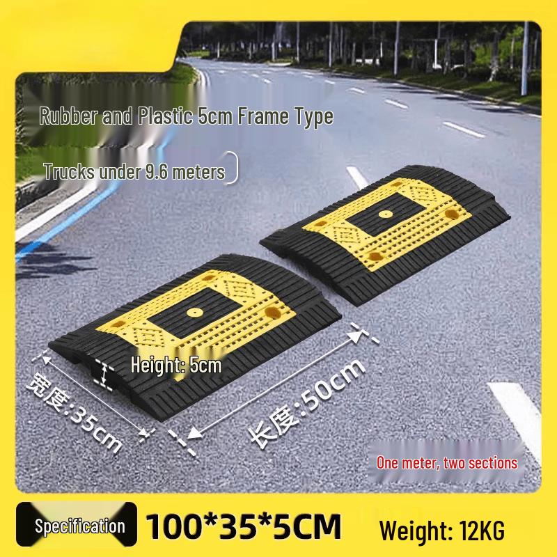 Rubber Speed Bump with Slow Marking
