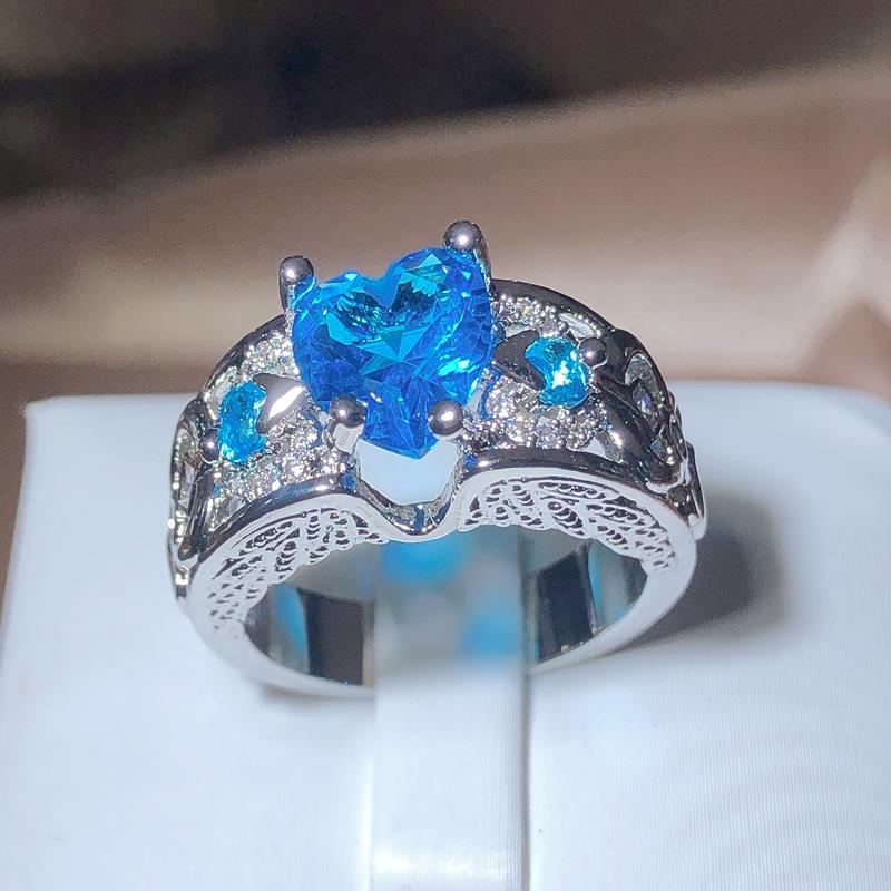 New Fashion Heart-shaped Blue Zirconia Ring Female 925 Stamp Hollow Geometric Jewelry Party Wedding Gift