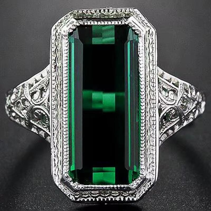 Huitan Swanking Big Green Cubic Zirconia Ringer for kvinner Vintage blendende tilbehør Uthult mønster designet festsmykker