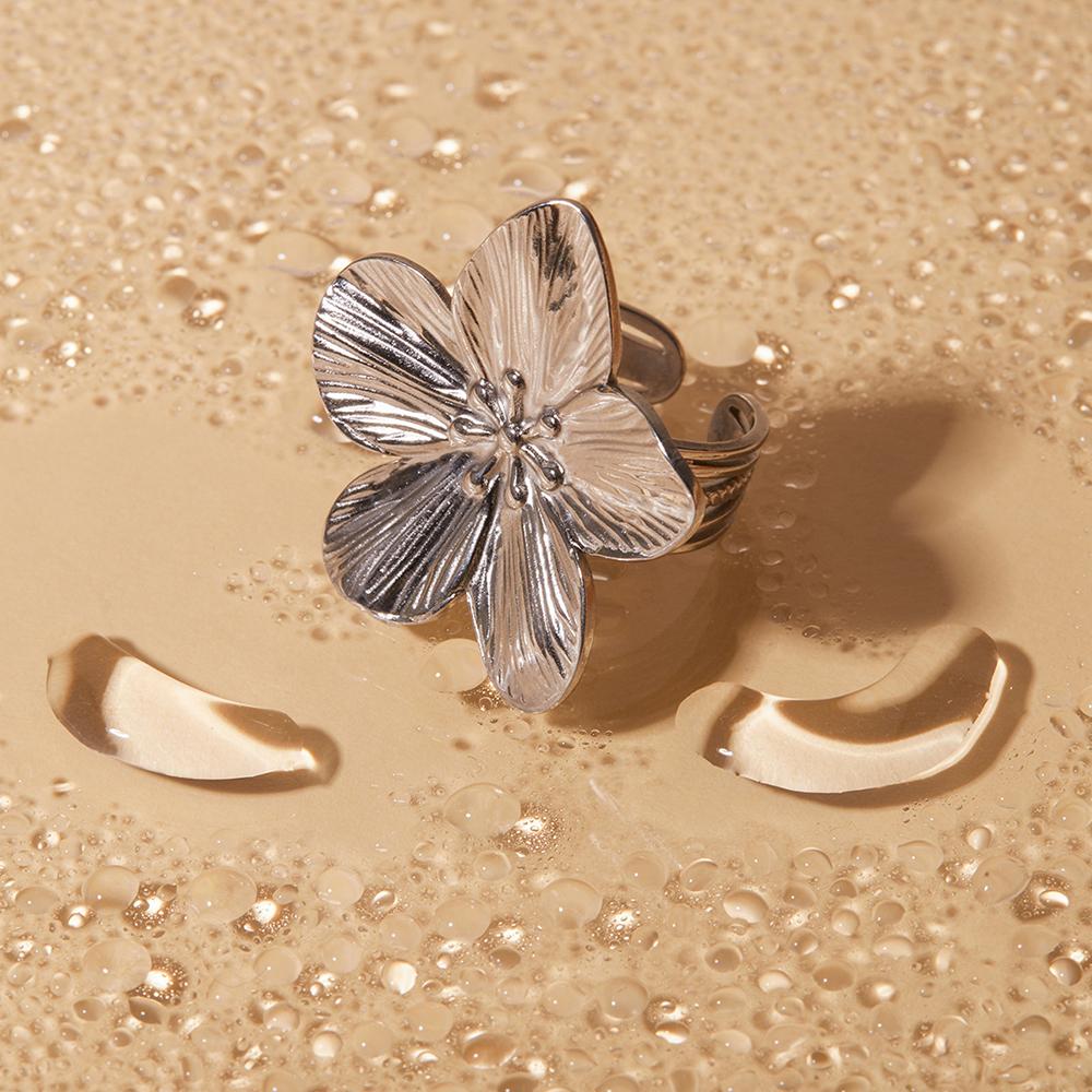 New Stainless Steel Flower Ring For Women Simple Temperament Party Fashion Trendy Charm Waterproof Jewelry