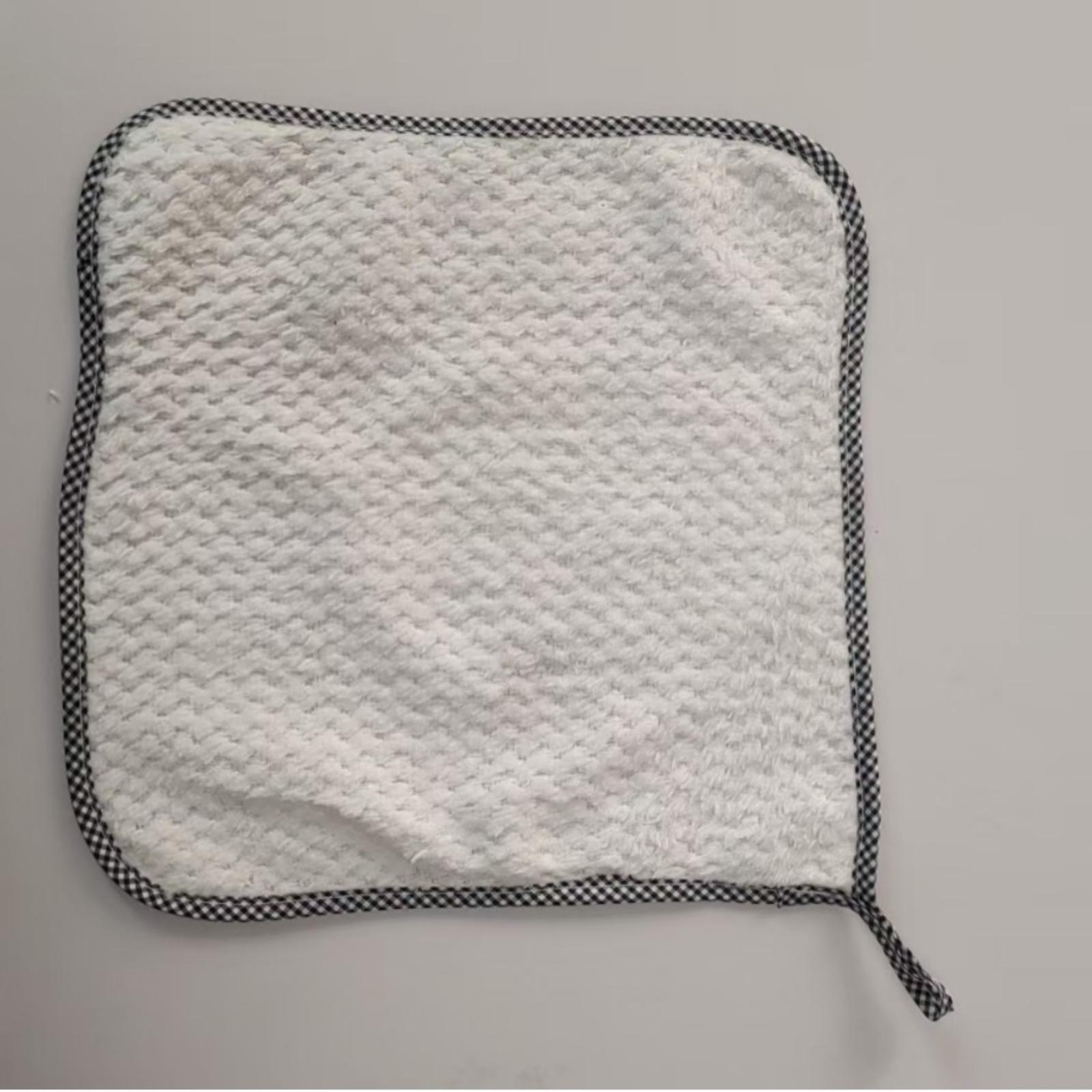 

Double Sided Absorbent Cleaning Cloth Coral Fleece Thickened Hanging Hand Towel Suitable for Kitchen Bathroom and Household Cleaning Tasks One Size білий