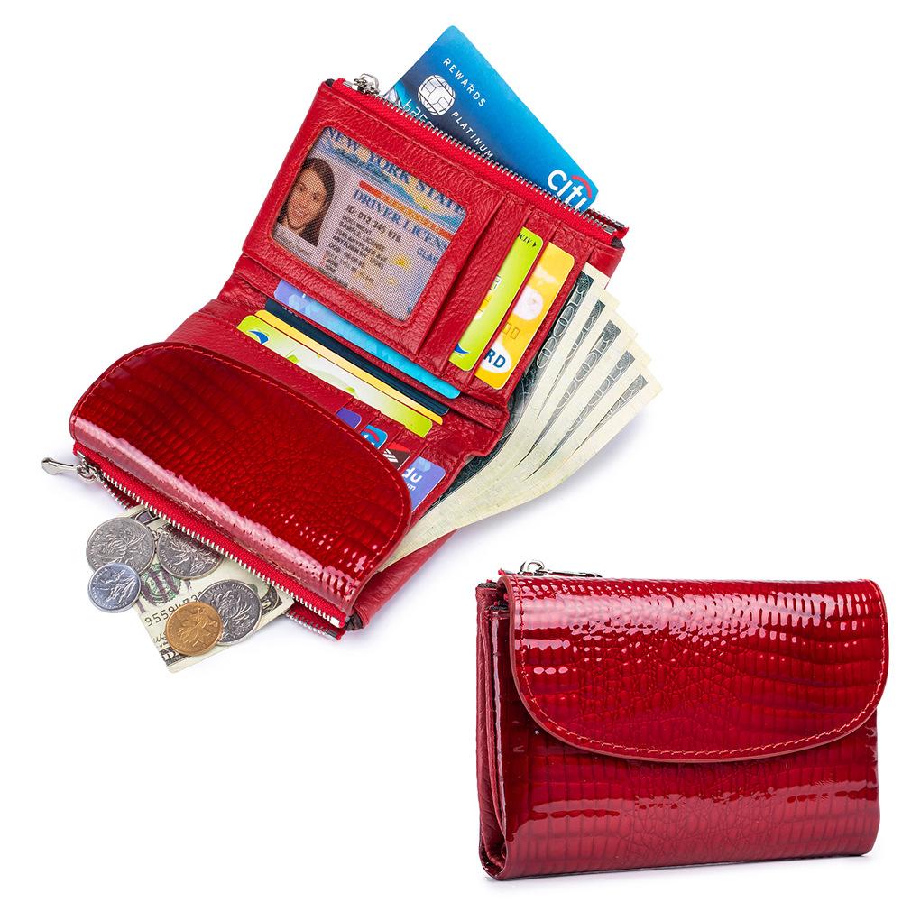 New Soft Leather Texture Short Wallet Fashionable Patent Leather Clutch Bag Female Alligator Pattern Temperament Wallet Large Capacity