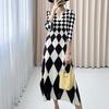 Women's Print Dress Spring Summer Diamond Print High-end Pleated Dress V-neck Long Dress