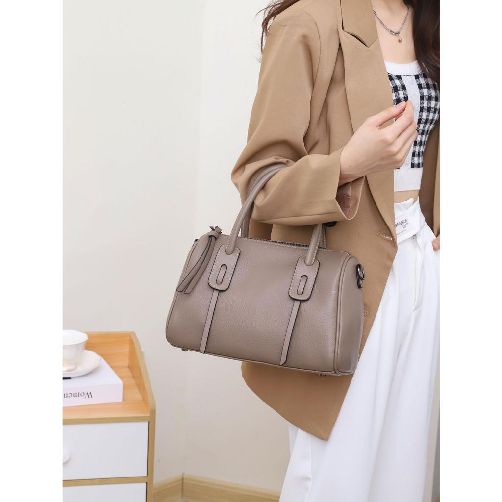 Cowhide Bag Crossbody Pillow Bag Fashion Women's Shoulder Practical Portable Soft Leather Bag