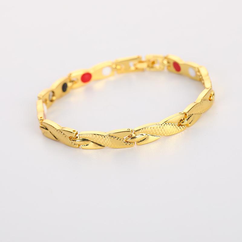 

Изысканный браслет из магнитного сплава с гальваническим узором в виде дракона: Стильные европейские и американские украшения для рук