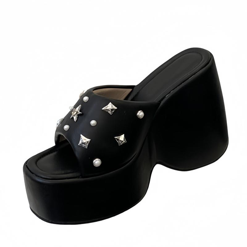 Fashion Liyke High Quality Cozy Soft Leather Wedges Heels Platform Slipper Women Fashion Metal Rivets Designer Sandal Female Party Shoes