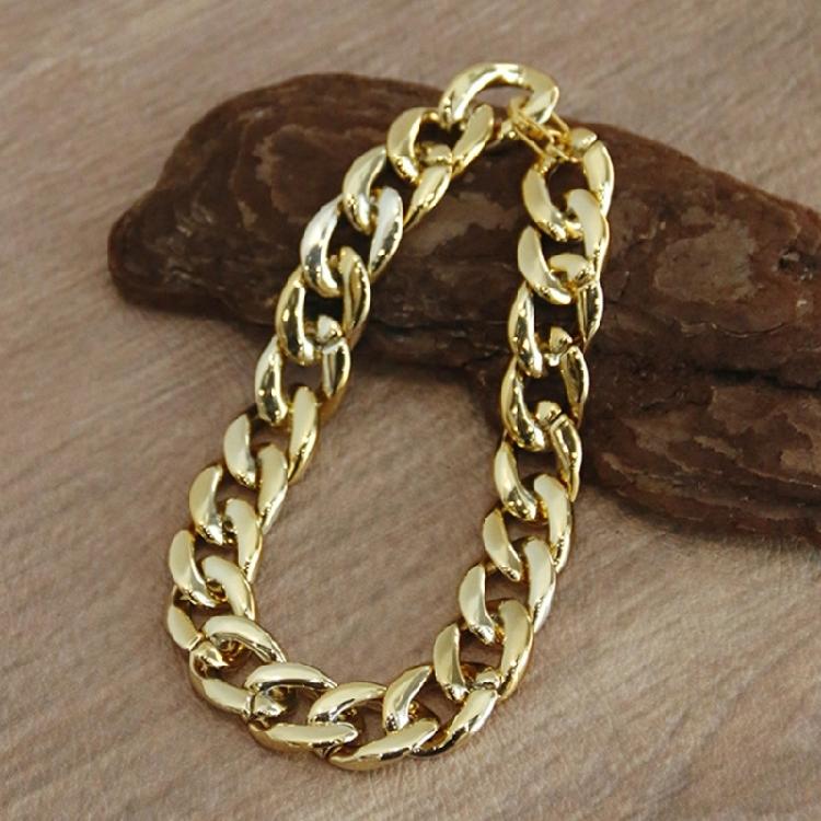 Shimmering Gold Chain Pet Collar Fashion Jewelry Accessory For Puppies Kittens Pet Photography Theme Event Dressingup