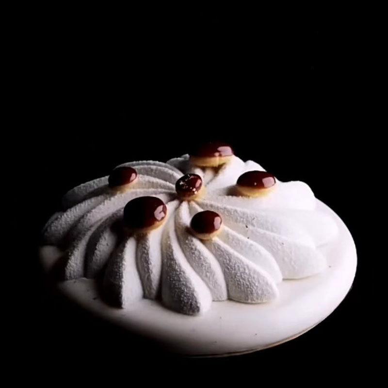 6 Cavity Geometry Spiral Flower Silicone Mold Whirlwind Bakeware Mold DIY Chocolate Baking Tools Cake Decoration Accessories