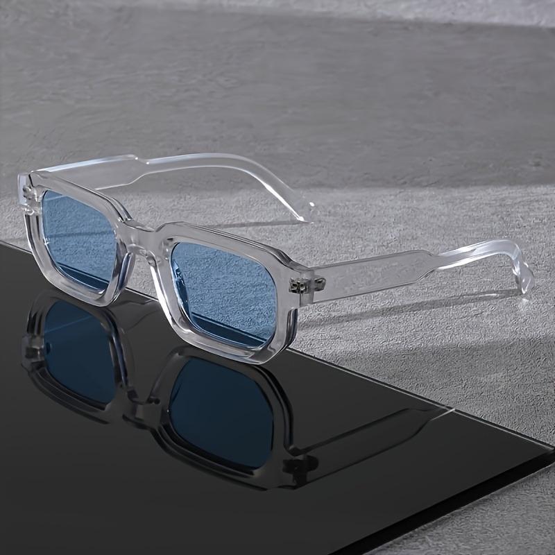 The Lightweight and Durable Design of The Unisex Simple Box Glasses Is Suitable for Daily Fashion Accessories
