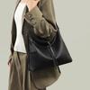 Bag Cowhide Large Capacity Women's Shoulder Underarm Premium Messenger Bag Commuter Versatile Leather Women's Bag
