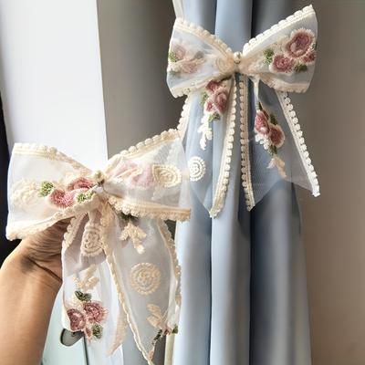 Pentru geamuri – Tije, șine de perdea și accesorii