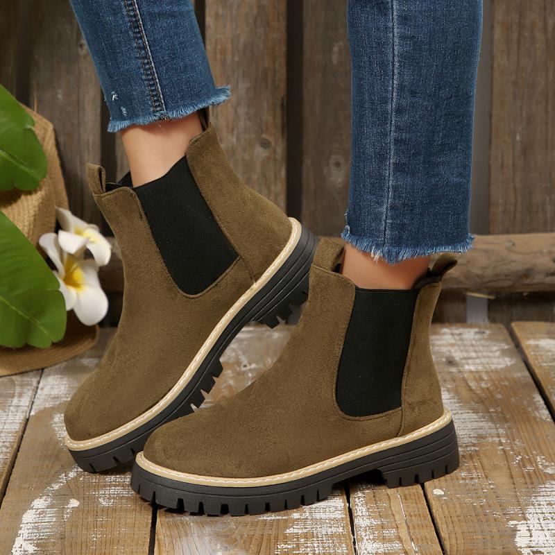 Autumn and winter new Martin boots large size thick-soled suede medium tube round head thick heel Martin boots