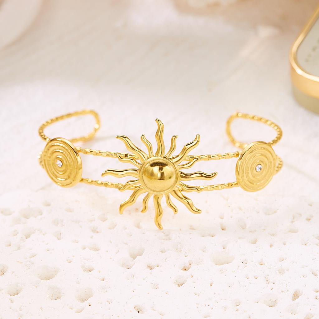 Bohemian Stainless Steel Shell Starfish Cuff Bracelet for Women Fashion Sun Conch Spiral Adjustable Bangle Party Jewelry Gift