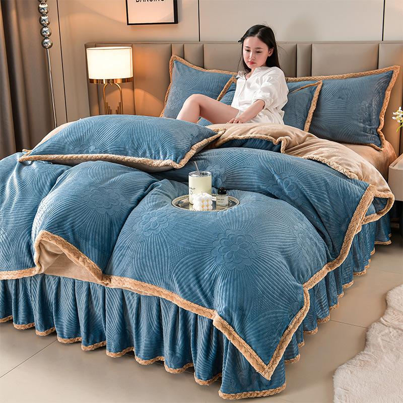 Class A Maternal And Infant Grade High-Gram Carved Fleece Milk Fleece Bed Skirt4-Pcs Set, Winter Double-Sided Fleece Quilt Cover