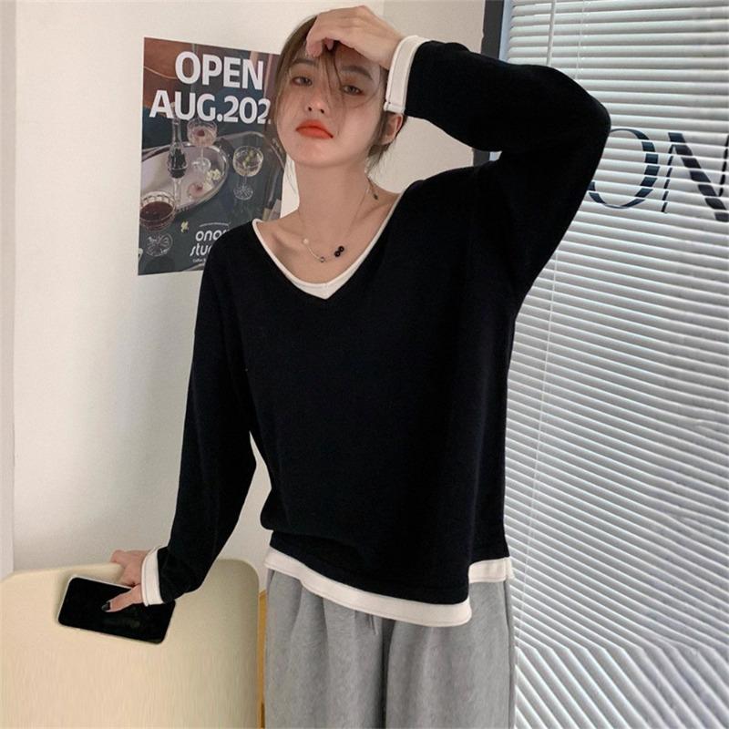

Color matching collar fake two-piece knitted top autumn and winter new loose inner and thin sweater bottoming shirt One Size чорний