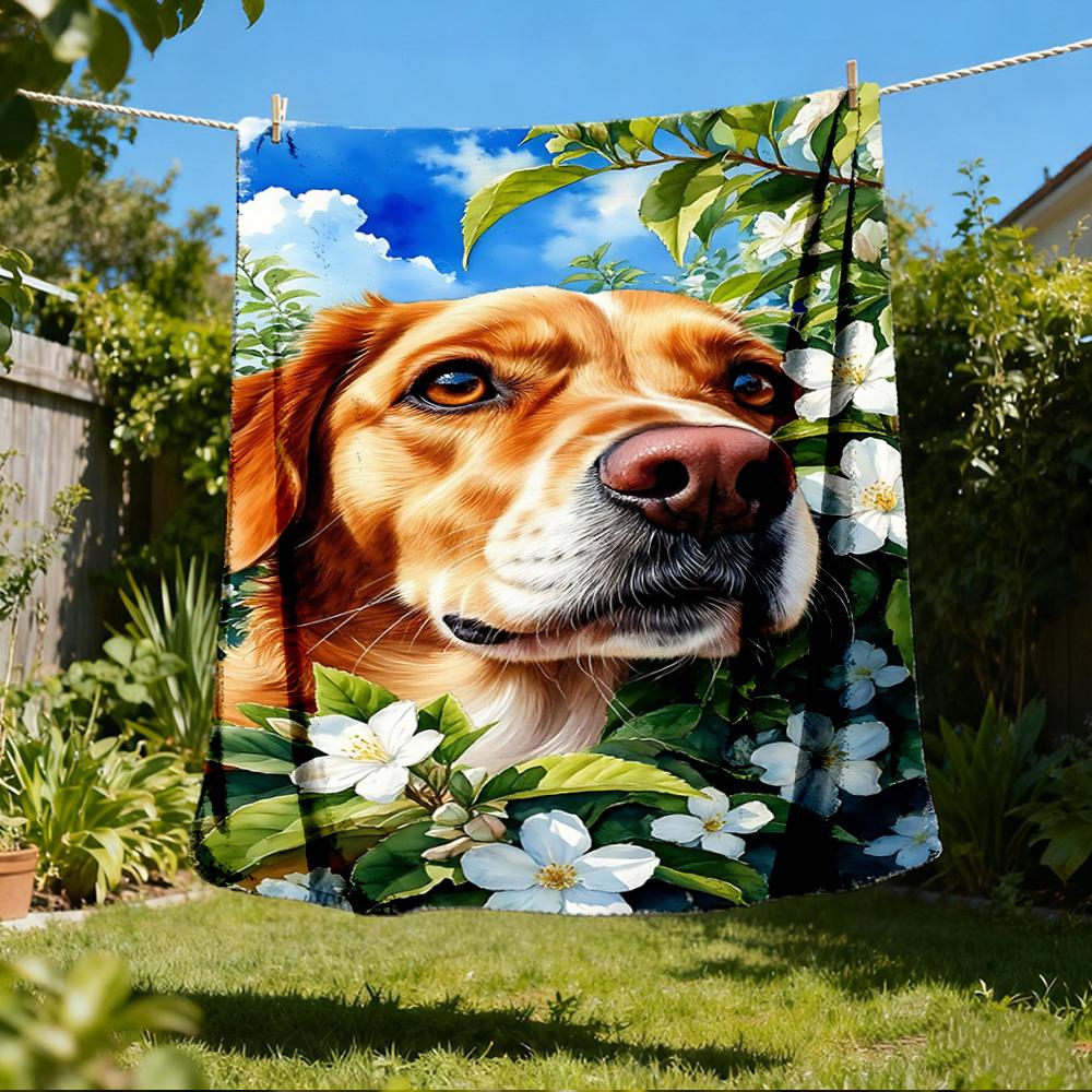 1pc Golden Retriever Outdoor Flannel Blanket , Machine Washable Perfect Gift for Birthday , Holiday Travel Accessory , Durable Material