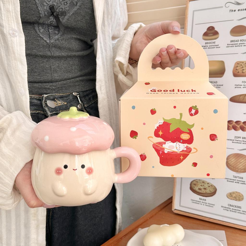 Creative Strawberry Mug Cartoon Cute Ceramic Cup High Value Ceramic Water Cup With Lid With Hand Gift
