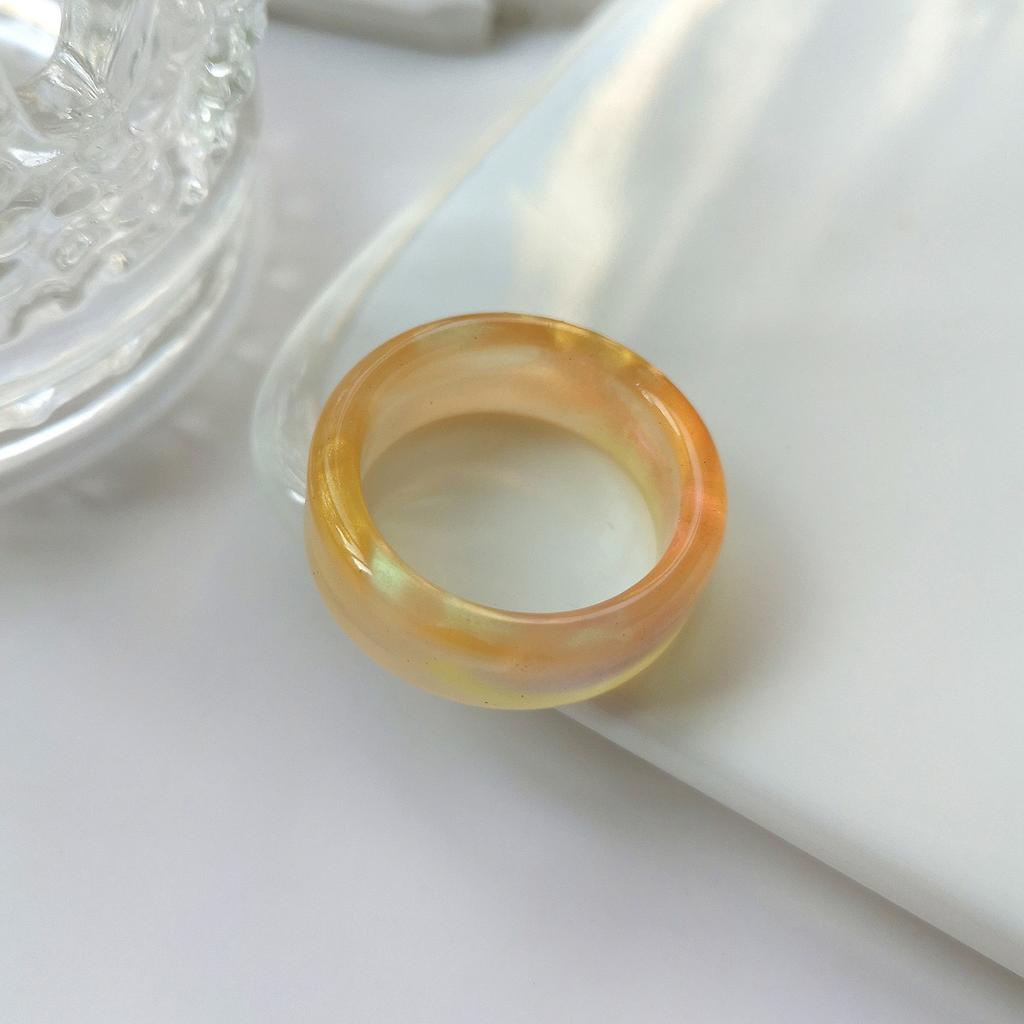 2025 New Temperament Colorful Resin Acrylic Ring For Women Candy Color Round Finger Ring Fashion Jewelry Gift