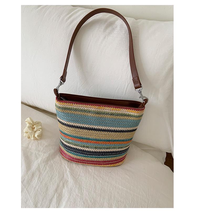 

2025 Autumn Women s Fashion Colorful Woven Crossbody Handbag