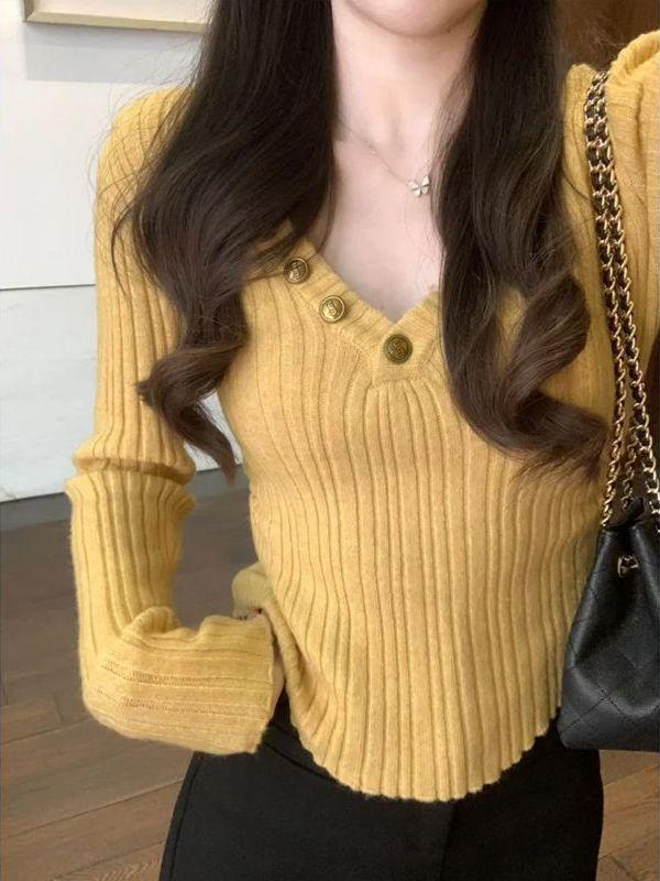 Dámský luxusní červený pletený svetr s výstřihem do V - Neobvyklá móda pro podzim/zimu