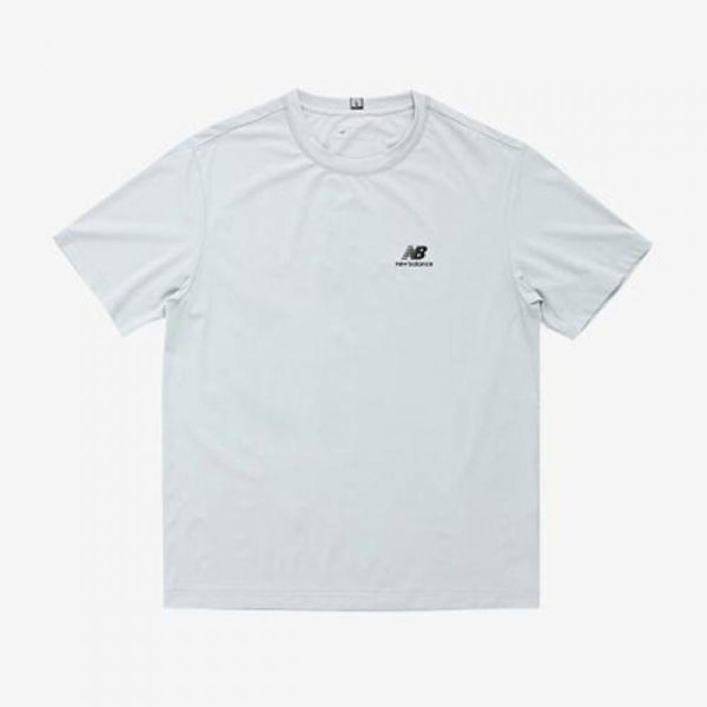 

New Balance Мужская футболка с коротким рукавом из трикотажа Cool, светло-серая, Nbnecb713 95(M)