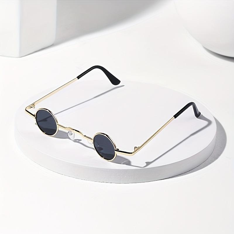 

Vintage Punk Round Sunglasses Women Man Fashion Metal Female Eyeglasses Ultra Small Frame Glasses