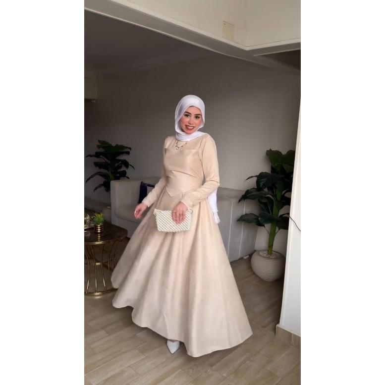 Middle East Arabian Women's Spring New Design Sense Pendulum Lace-up Slim Dress Long Dress