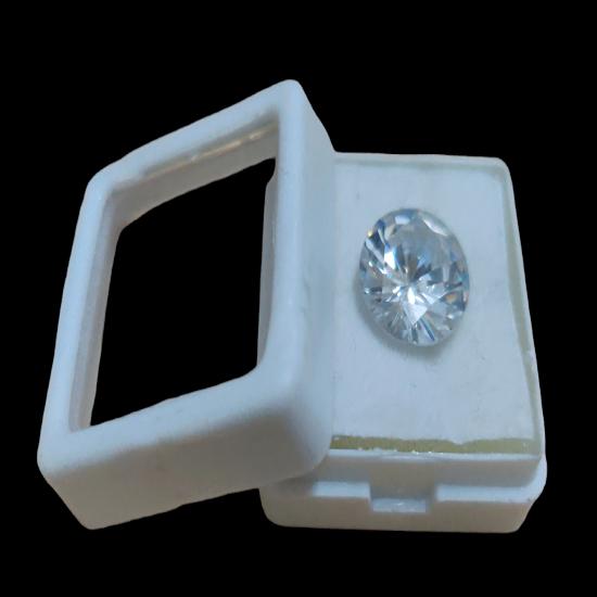 

@ Diamond Shape White Crystal With Mini Box MJ-527-60%OFF
