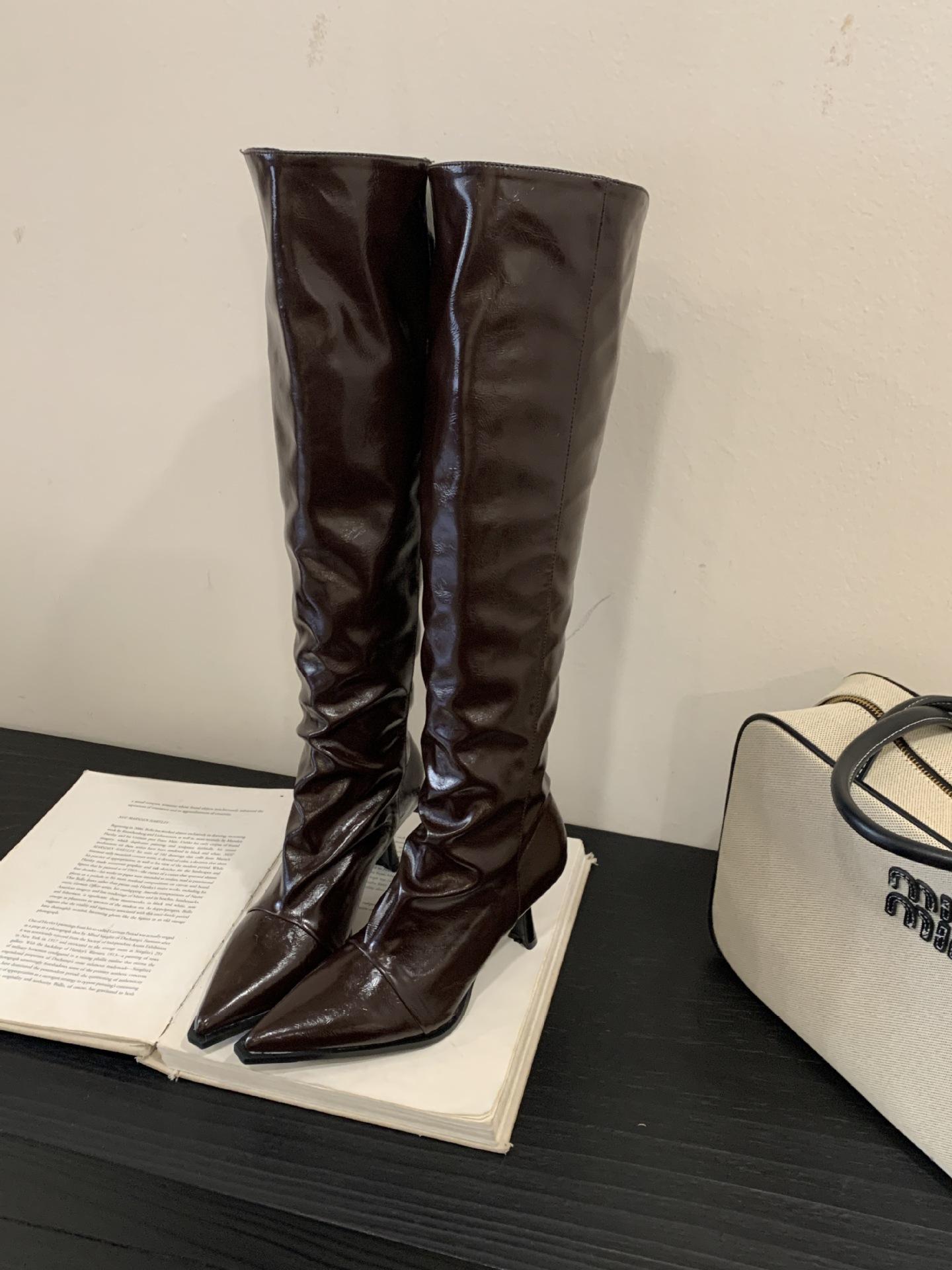 

2025 autumn and winter new pleated design black leather boots wear soft leather thin knight boots women 39 коричневый