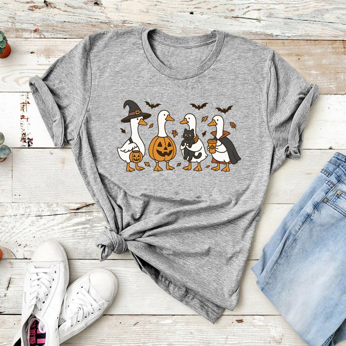 

Funny Halloween Goose Tshirt Ghost T-Shirt Casual Short Sleeve Unisex T-shirts Spooky Goose T Shirt Women Clothes Halloween Gift S сірий колір