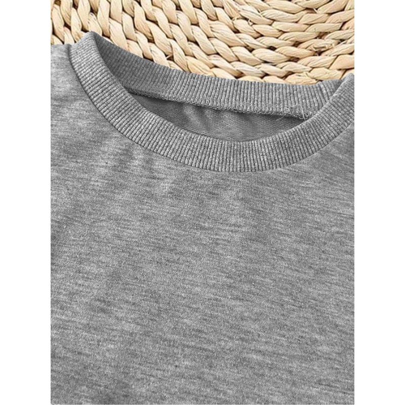 European sizes Spring Autumn Casual Children's Retro Cross Slogan Round Neck Sweatshirt, Distressed Brushstroke Cross Print Boy's Long Sleeve Top.