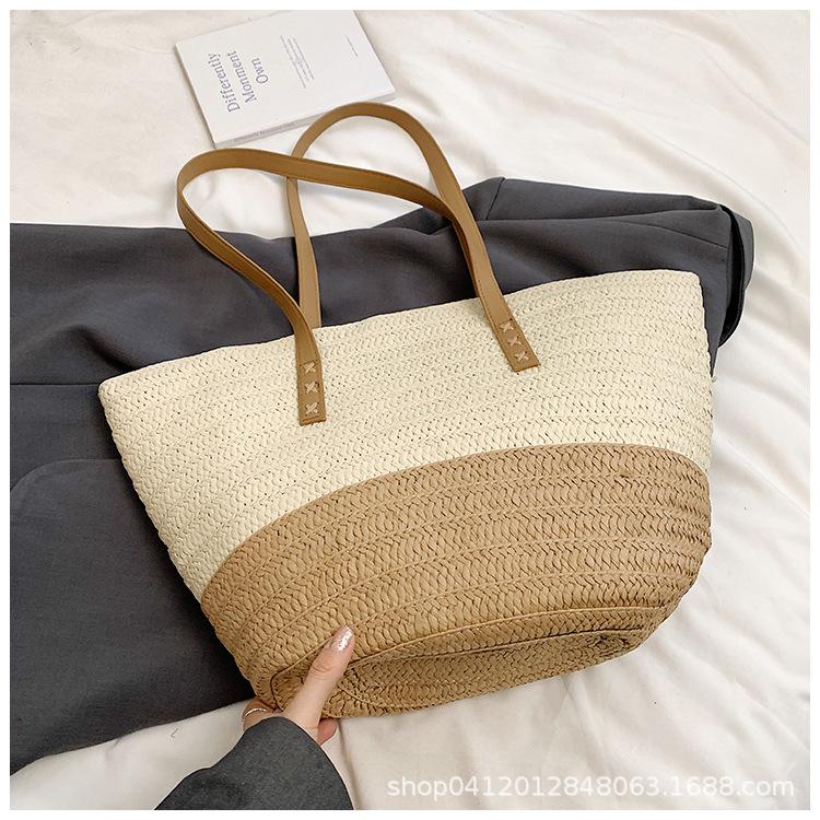 

Соломенная сумка большой вместимости женская 2025 новая в стиле кэжуал для отдыха, на плечо, сумка-тоут, плетеная пляжная сумка для моря бежевый