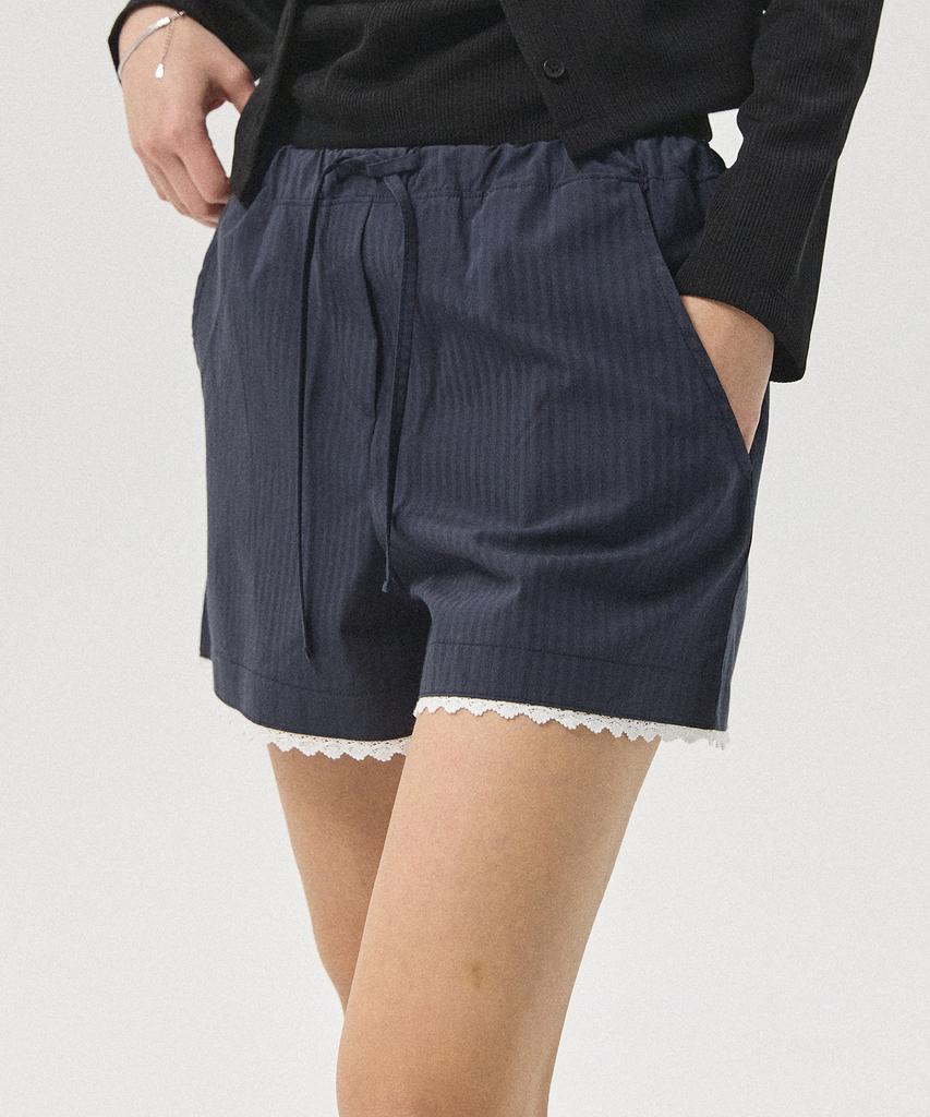 Aheule Vore Seersucker Stripe Lace Shorts_Navy