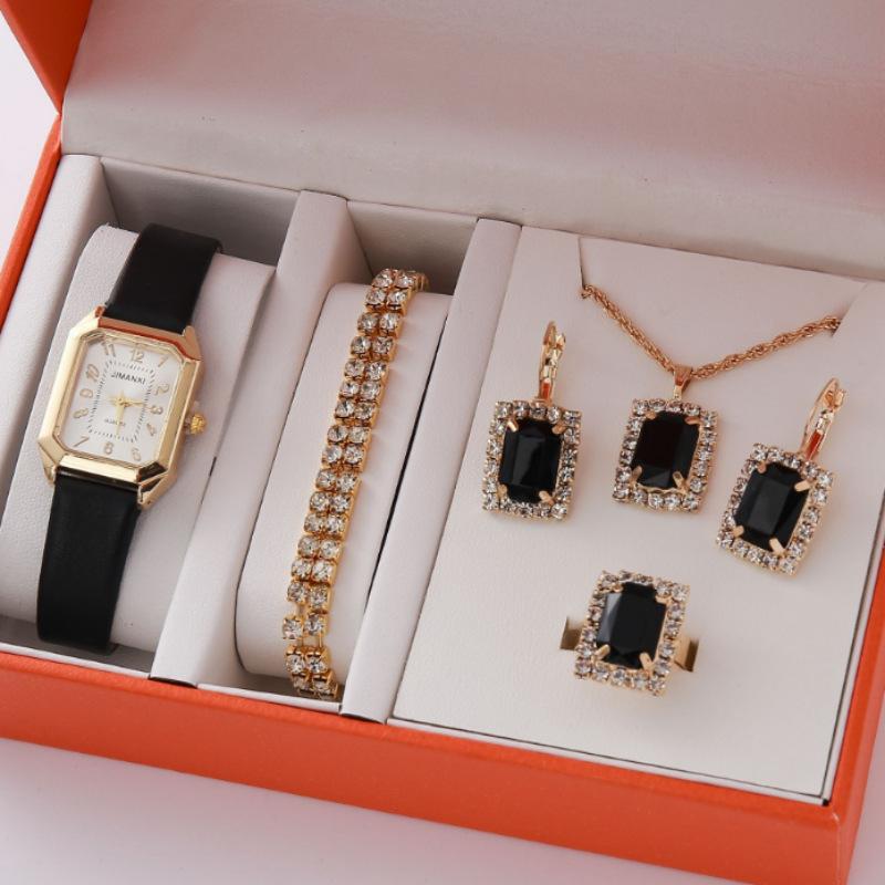 New Casual Fashion Leather Ladies Business Square Luxury Quartz Watch Korean Version Rhinestone Jewelry Set