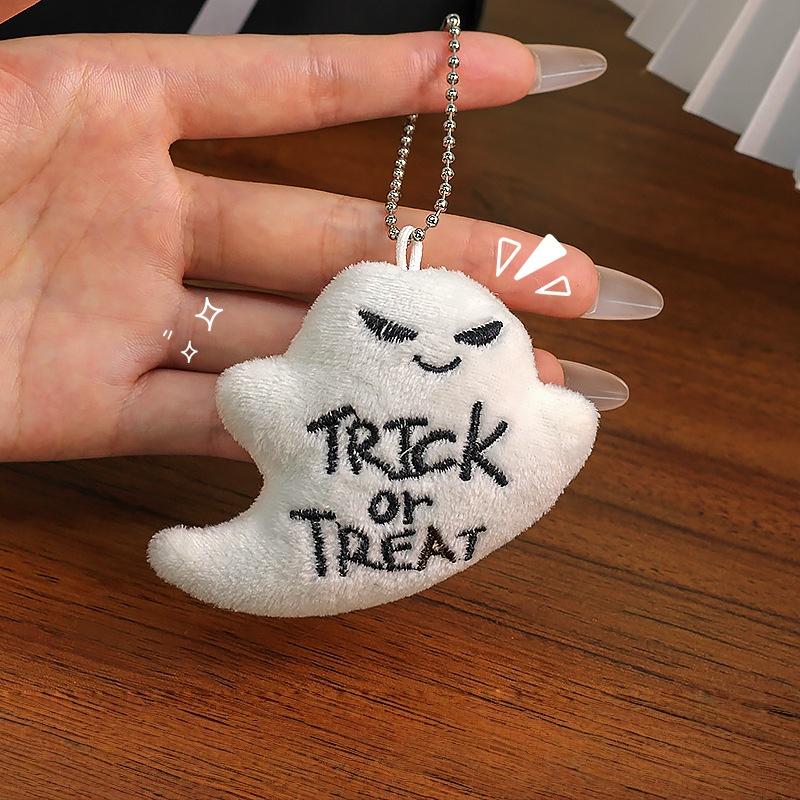 Adorable Halloween Plush Key Ring Soft Pumpkin Ghost Bat Witch Hat Pendant for Women Bag Decor Halloween Gift for Friends
