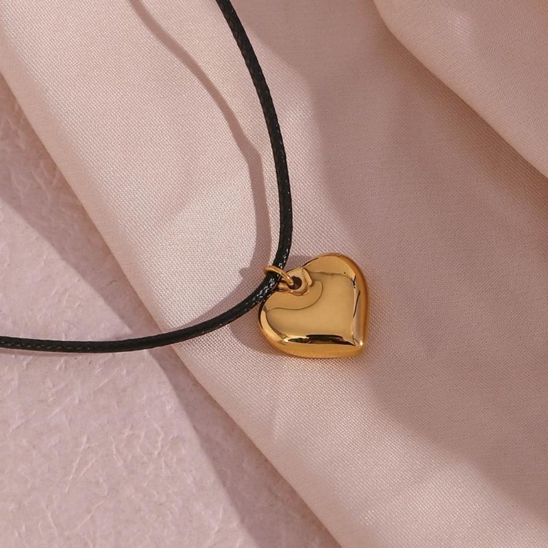 Fashion Neck Jewelry Heart Shape Pendant Necklace Chain Necklaces Rope Necklaces Alloy Material for Party Daily Wear