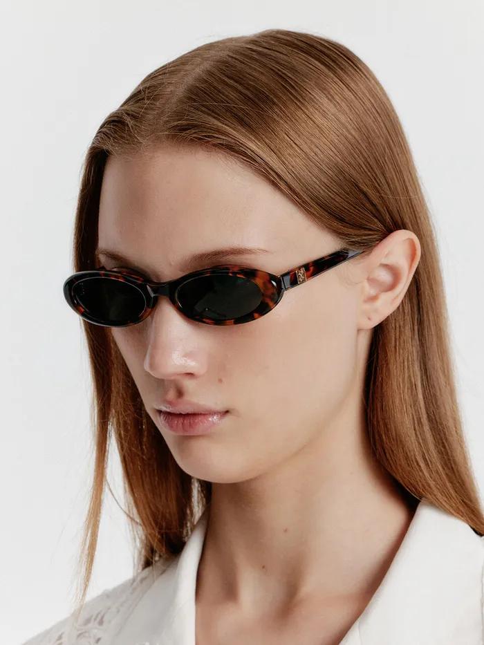 YVONNE Oval Sunglasses - Brown